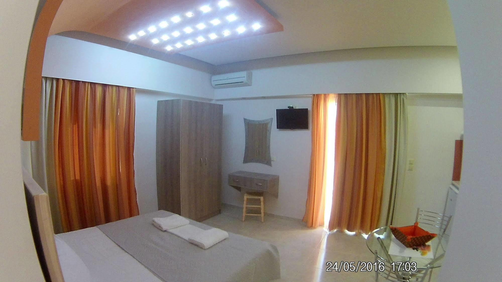 Sirena Apartments Agia Pelagia Exterior foto